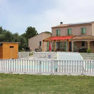 Mas Dou L'estele D'hotes Bed & Breakfast